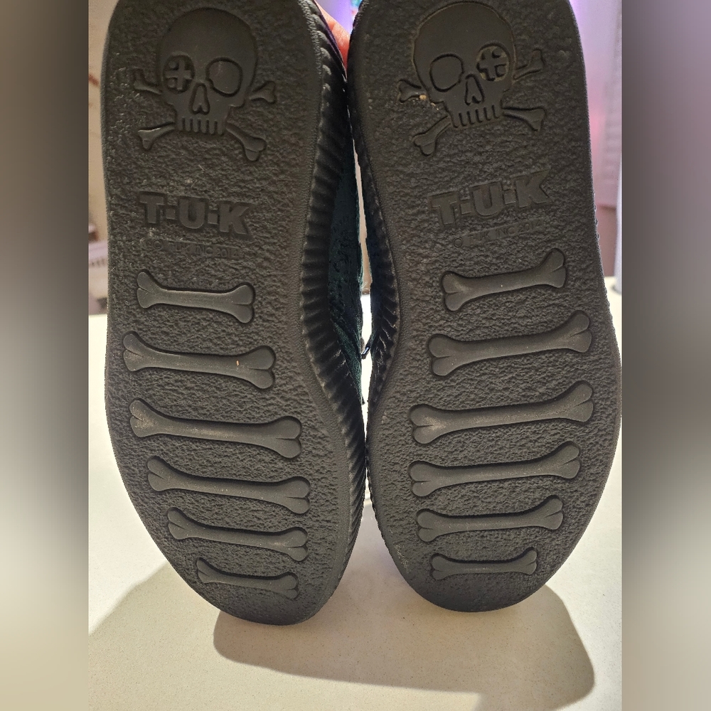 Tuk Emerald Green Velvet Viva Mondo Creeper Paisley… Gem